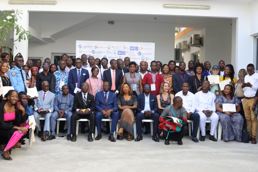 7ème session internationale de formation en droit international des droits de l’homme : 83 auditeurs formés en prévention et gestion des conflits dans le strict respect des droits de l’homme à  Abidjan