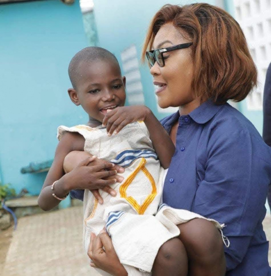 Côte d'Ivoire : Adjara, 9 ans, atteinte de déficience mentale vivait dans une cage à Yopougon