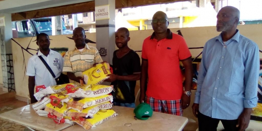 Ramadan/  Touba : Bamba Mamadou offre des vivres aux hommes de médias et aux couches vulnérables