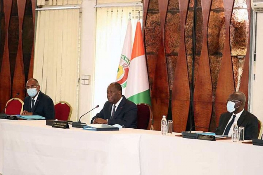 Conseil des ministres : le Président Alassane Ouattara exhorte le gouvernement à poursuivre le travail avec la même efficacité