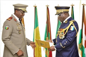 Cours d’études supérieures de défense de zambakro : 21 nouveaux brevetés de l’Ecole de Guerre de Côte d’Ivoire reçoivent leurs diplômes