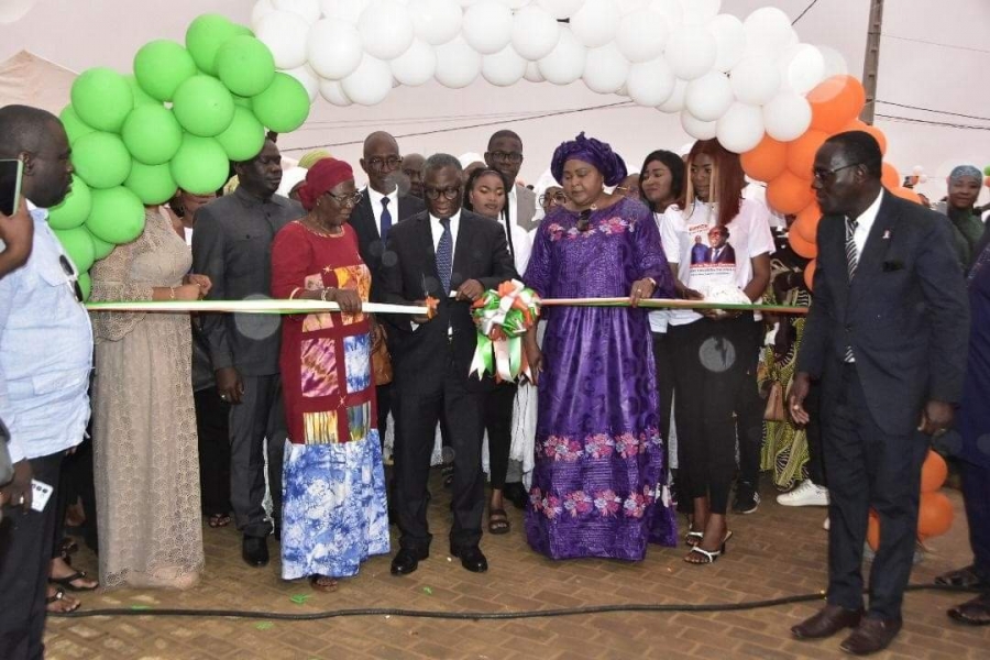 Côte d’Ivoire/District Autonome d'Abidjan : Cissé Ibrahima Bacongo offre 51 magasins aux femmes de l’ex-marché Petit Lomé