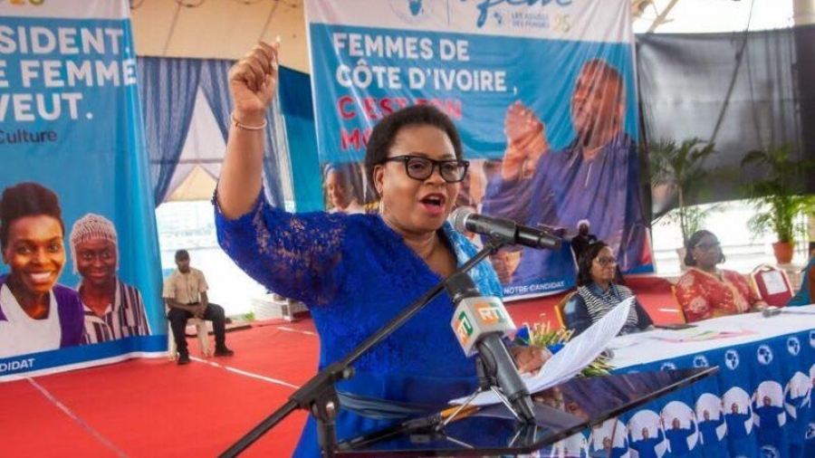Côte d’Ivoire-Présidentielle 2025 : au meeting du samedi à Yopougon, la présidente de la ligue des femmes du PPA-CI prend le contre-pied du discours officiel