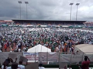 Konan Bédié salue la mobilisation des militants et sympathisants au meeting de l’opposition