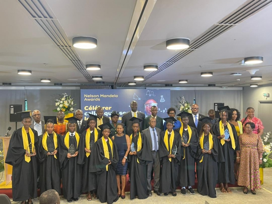 MTN Côte d’Ivoire célèbre les meilleures filles reçues au Baccalauréat 2022 pour la deuxième édition du Nelson Mandela Awards