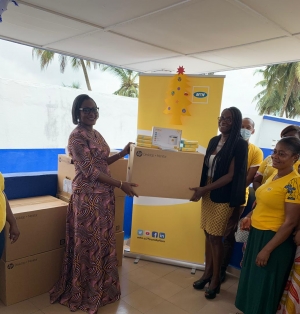 Côte d’Ivoire : La Fondation MTN-CI apporte son soutien au Service de Néonatalogie du CHU de Yopougon