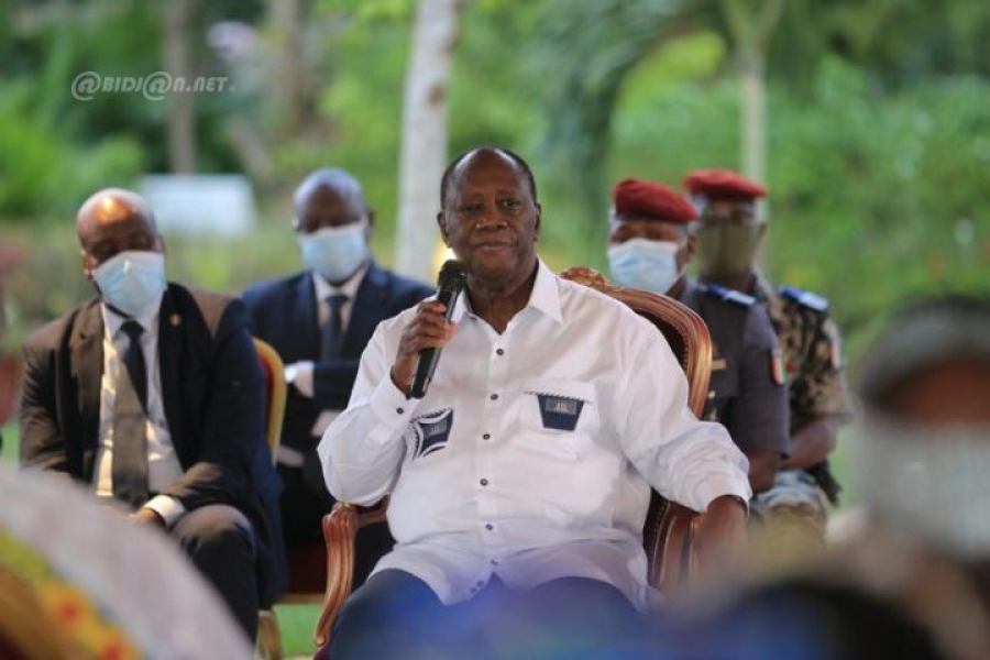 Présidentielle 2020 : &quot; je ne rentre pas dans ce faux débat de la Constitution, qui d’autre connaît mieux cette Constitution que moi ?&quot; Alassane Ouattara