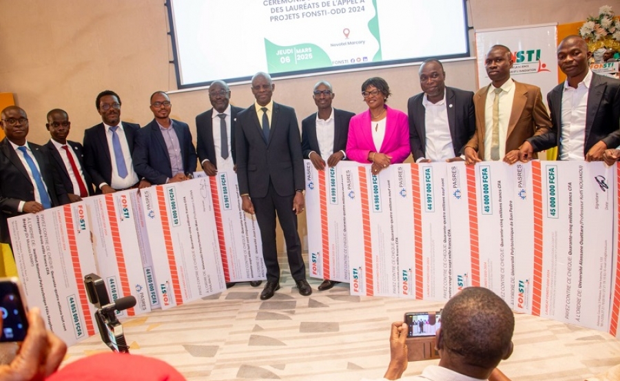 Côte d’Ivoire: le FONSTI remet des chèques aux lauréats de son appel à projets ODD 2024