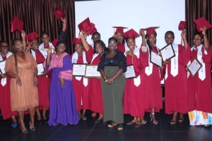 Côte d’Ivoire : 38 assistances et éducatrices de la petite enfance mises sur le marché  de l&#039;emploi