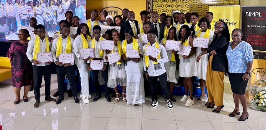 MTN Académy : Les étudiants de la 3ème promotion de référent digital reçoivent leurs certificats de fin de formation après 7 mois de cours intensifs