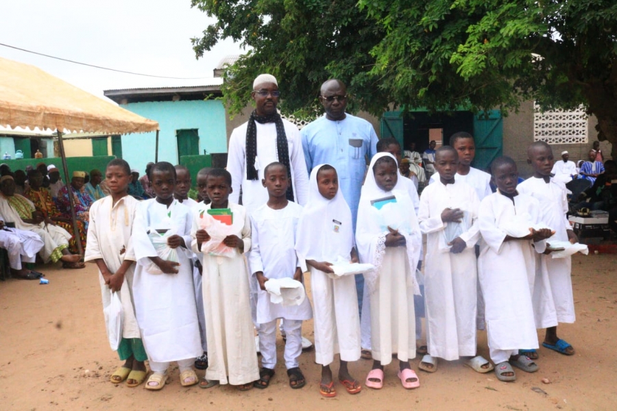 Côte d’Ivoire/Enseignement islamique : plusieurs élèves d'écoles coraniques reçoivent des kits scolaires
