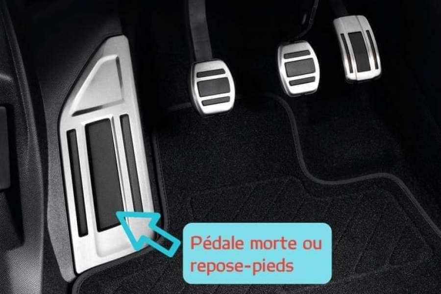 Conduite automobile : C&#039;est quoi la pédale morte et à quoi ça sert?