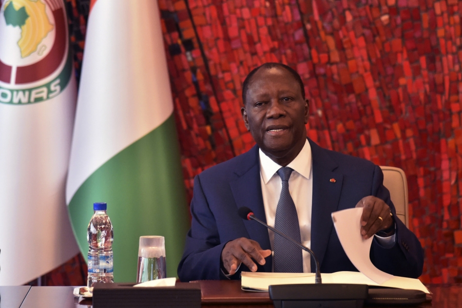 Ouattara annonce la création de 12 nouveaux districts