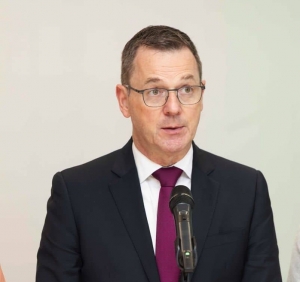 Côte d’Ivoire/Accès au financement: le déficit des PME est estimé à plus de 1400 milliards FCFA, selon Sérgio Pimenta(vice-président de la SFI)
