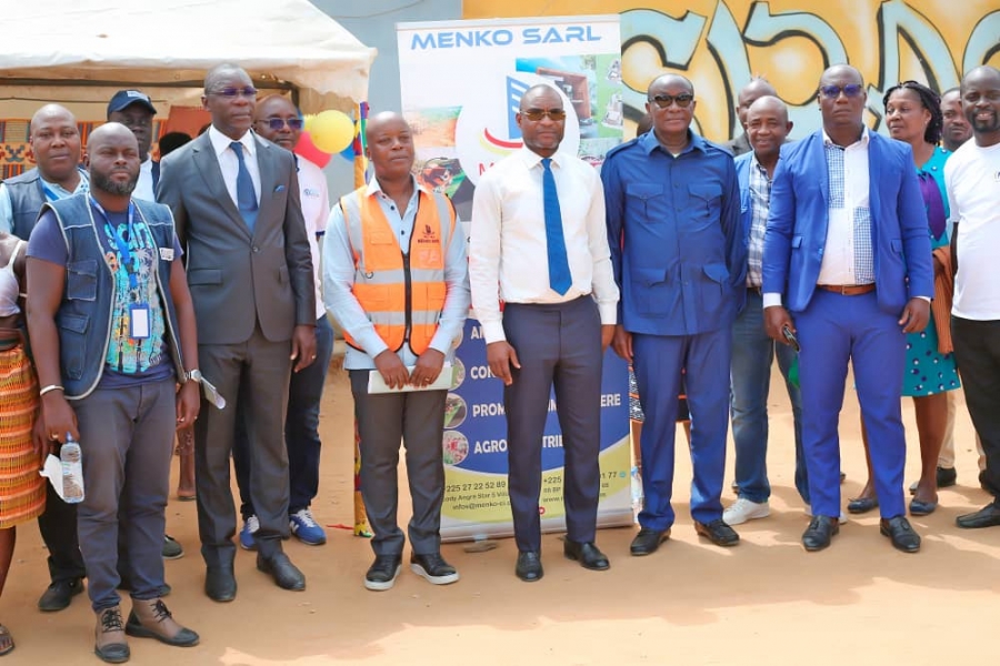 Côte  d&#039;Ivoire : MENKO Sarl filiale de MENKO GROUP loge 40  machinistes de l&#039;ONEP à Akékoi (village  de la Sous-préfecture de Brofodoumé)