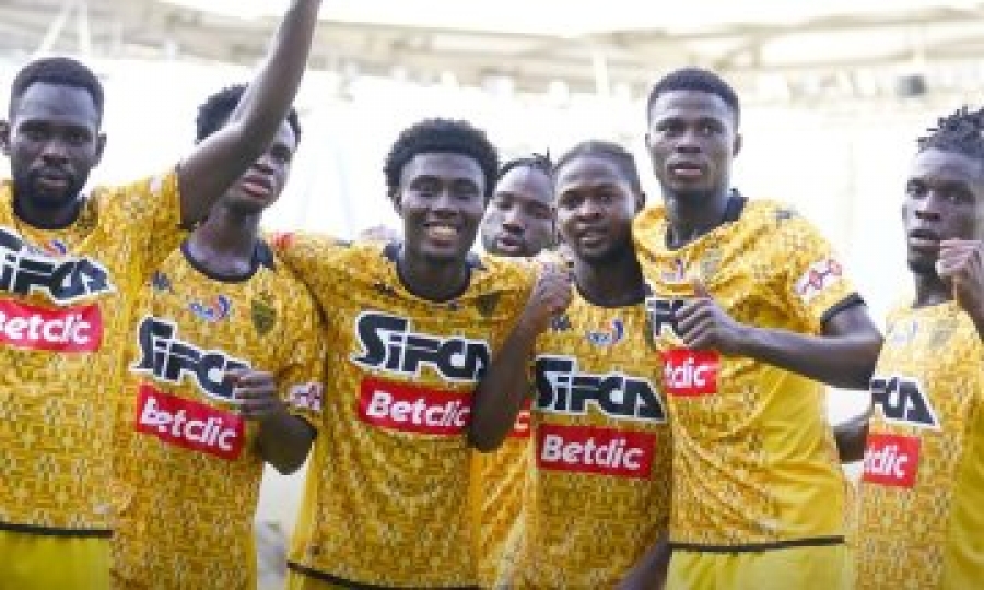 Côte d'Ivoire : l’Asec Mimosas domine Sol FC(3-1), et reste en course pour le titre de la Ligue 1 Lonaci