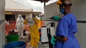 Guinée/ urgence contre le virus Ebola : la BAD accorde un don de 430 000 dollars au projet d’aide humanitaire